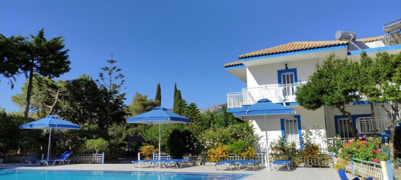 Blue White Apartments - Kefallonia Poolside Retreats Spartià Esterno foto